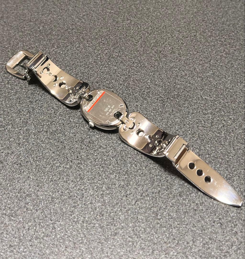 ピンクの猫ページ 稼働品 GUCCI グッチ 時計 121.5 シルバー