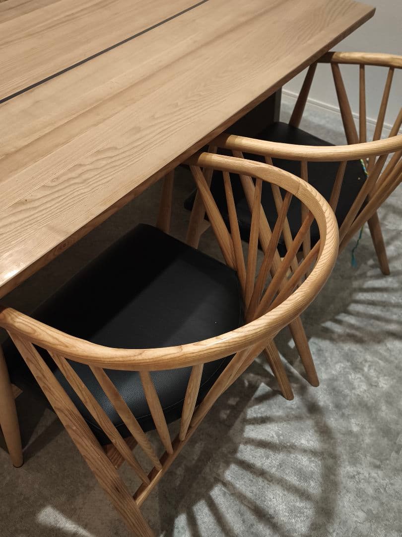 【セット販売のみ】木製スピンドルバックダイニングチェア