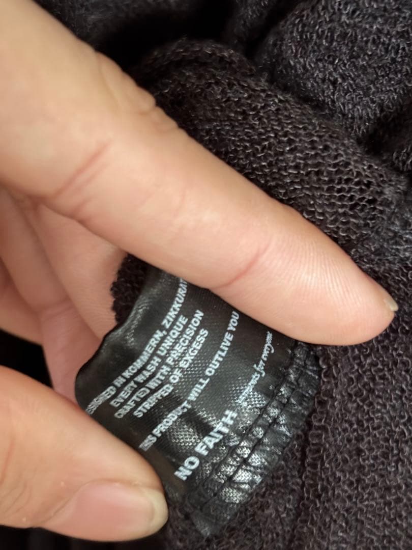 no faith studios ダブルレイヤードボタンロングスリーブ ロンT