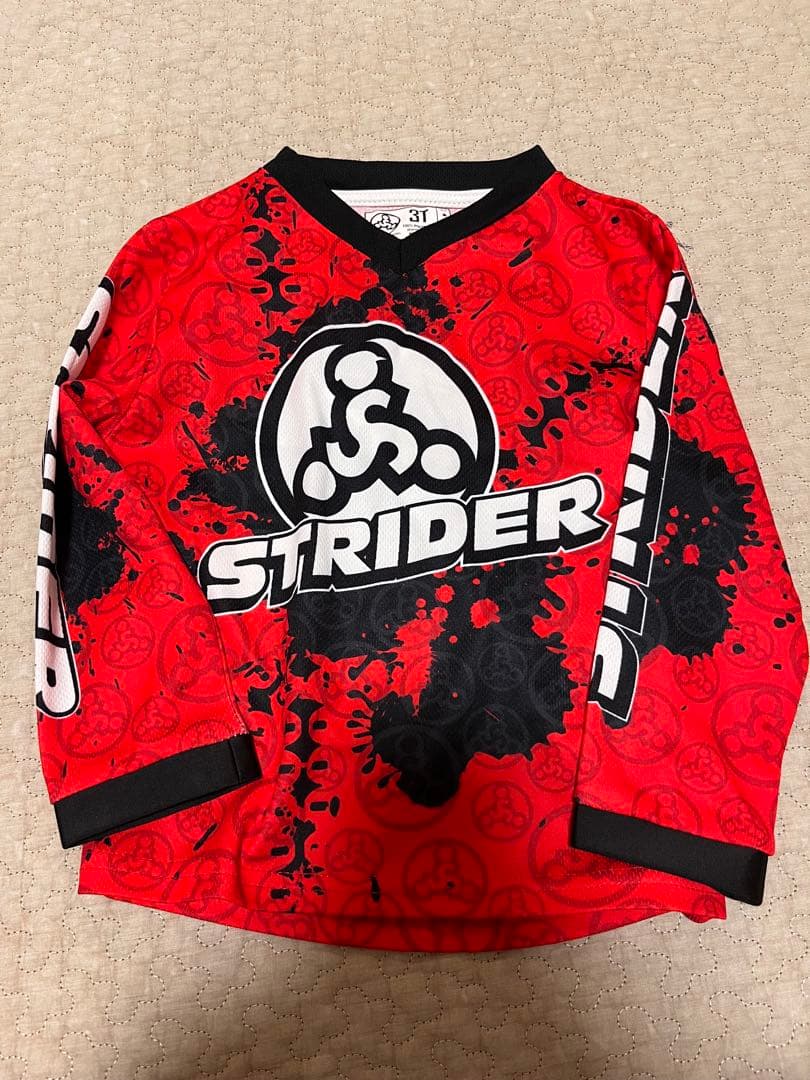値下げしました♡ストライダープロ　プロテクター、オフィシャルレースジャージ