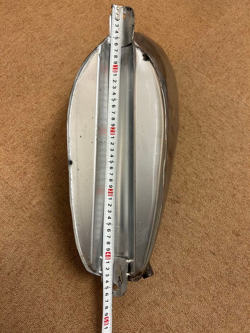 汎用カスタムタンク　ハーレーチョッパーsr400 バルカンtwグラストラッカー