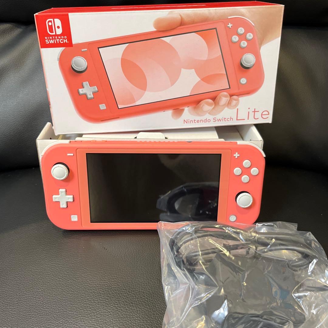 Nintendo Switch Lite コーラル