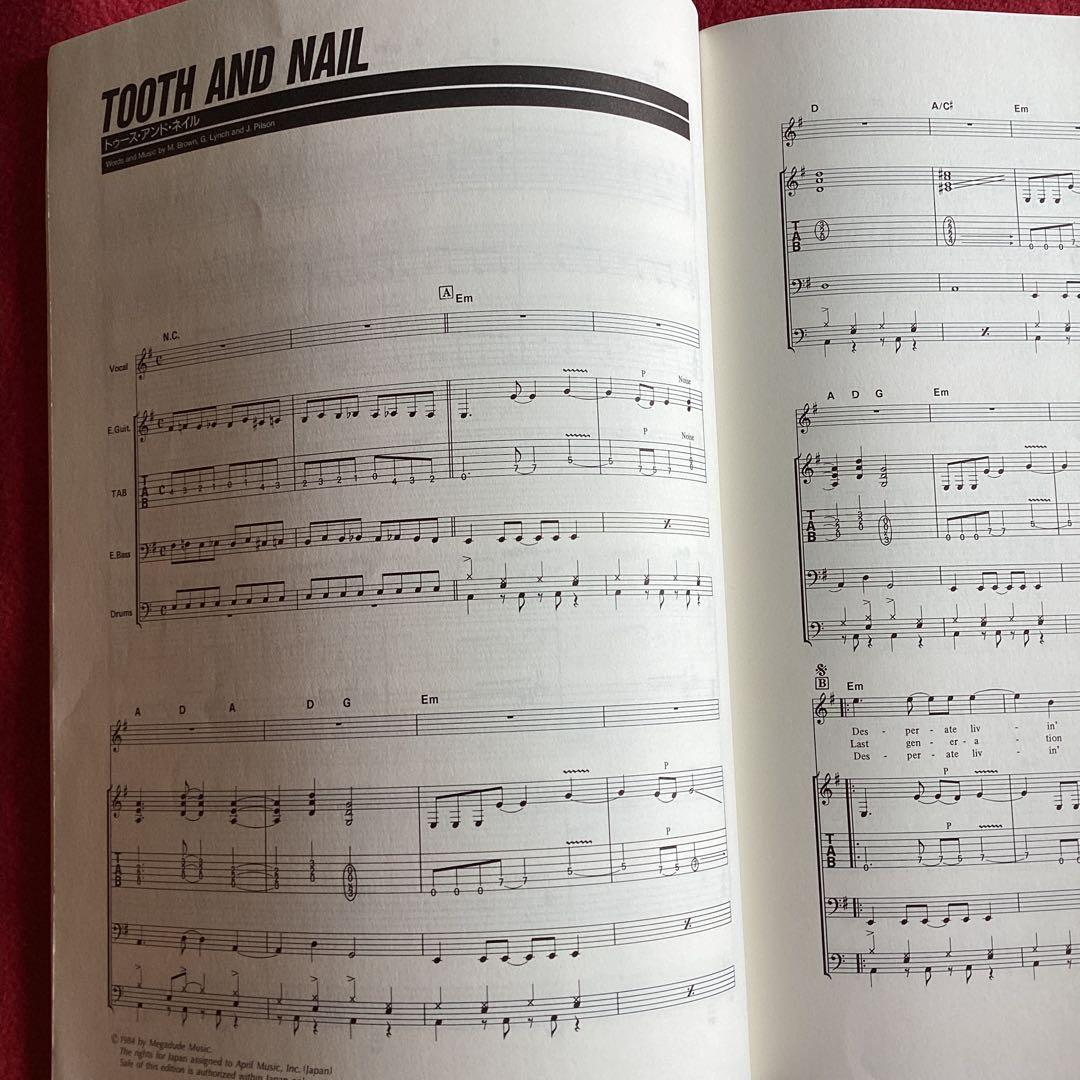 バンドスコア　ドッケン　DOKKEN Tooth and Nail