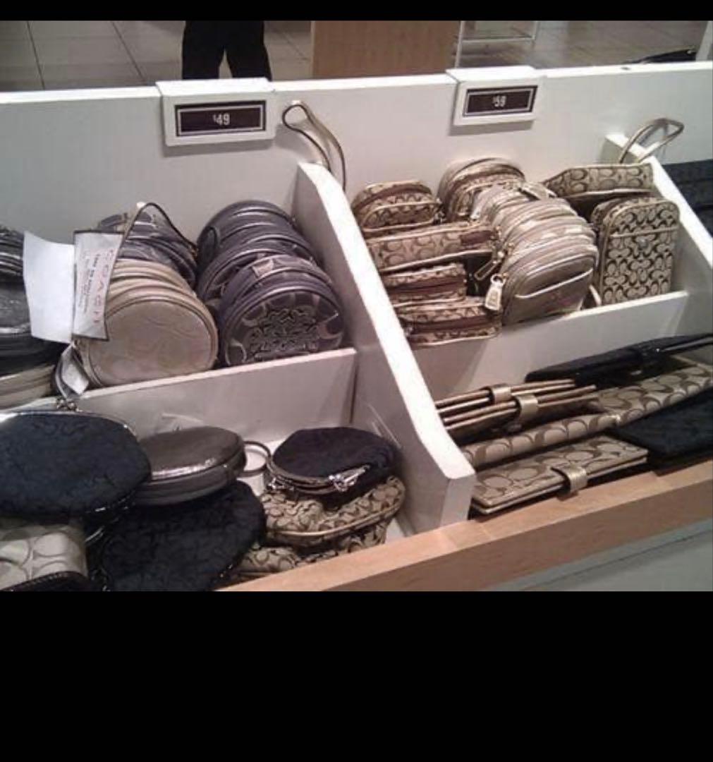 新作、coachコーチシグネチャーチェリープリントトートバッグ