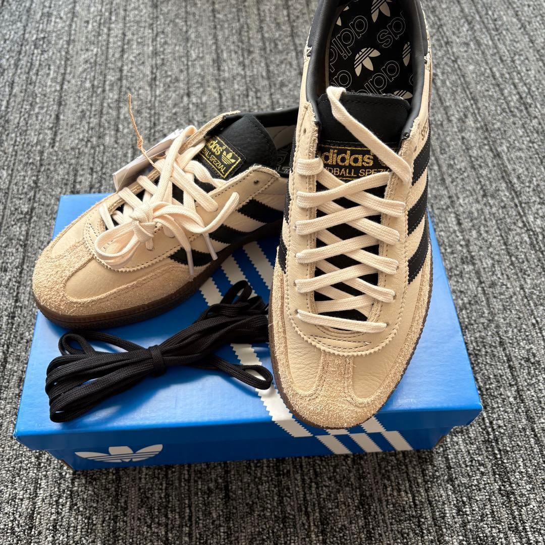 【新品】adidas ハンドボール スペツィアル 24cm IE3698