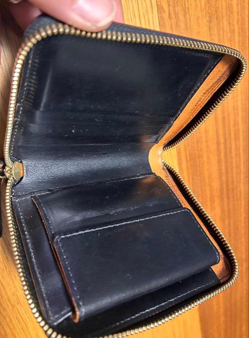 PORTER ブラック レザー 二つ折り財布　フィルム