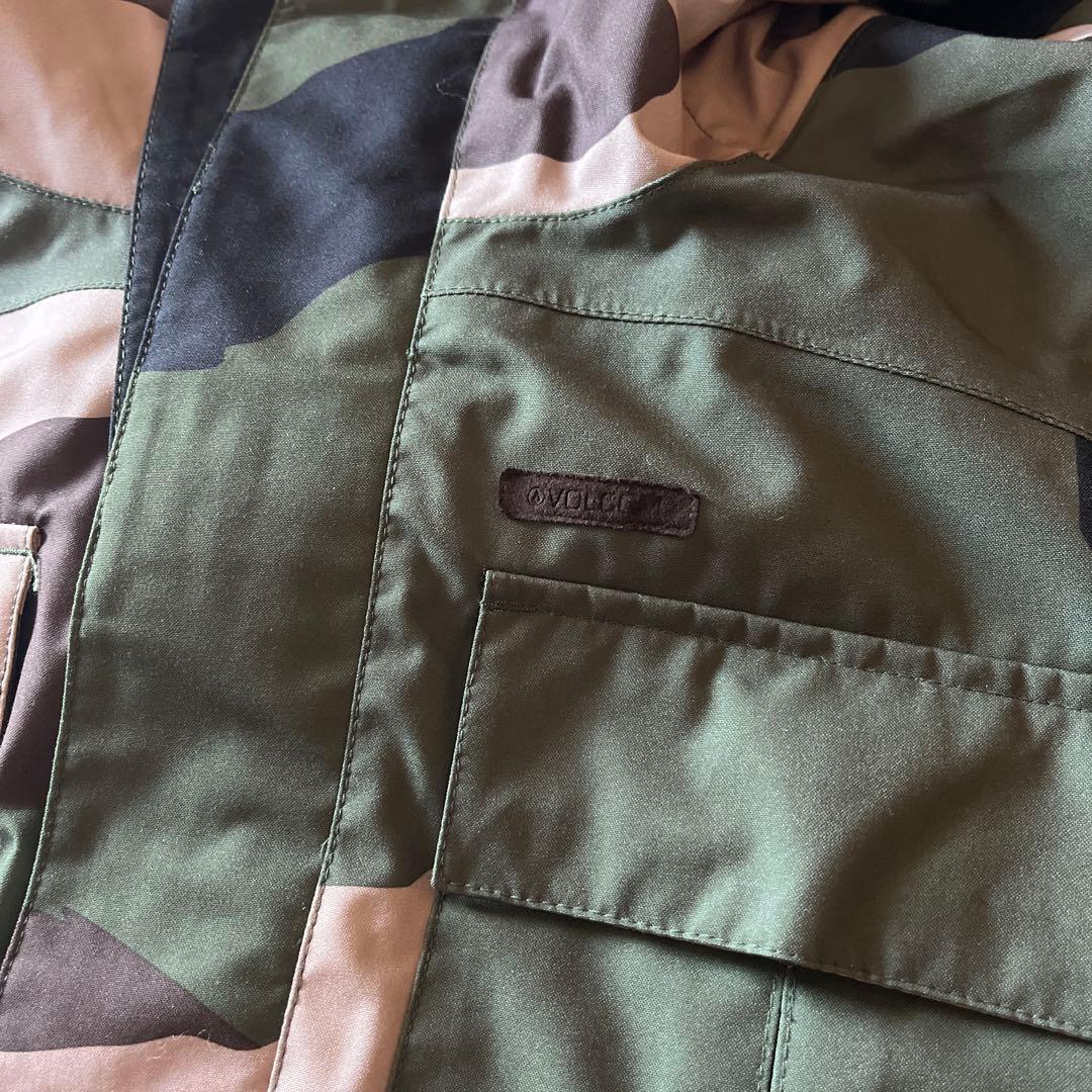 超美品　VOLCOM (ボルコム)ウェア　スノボー