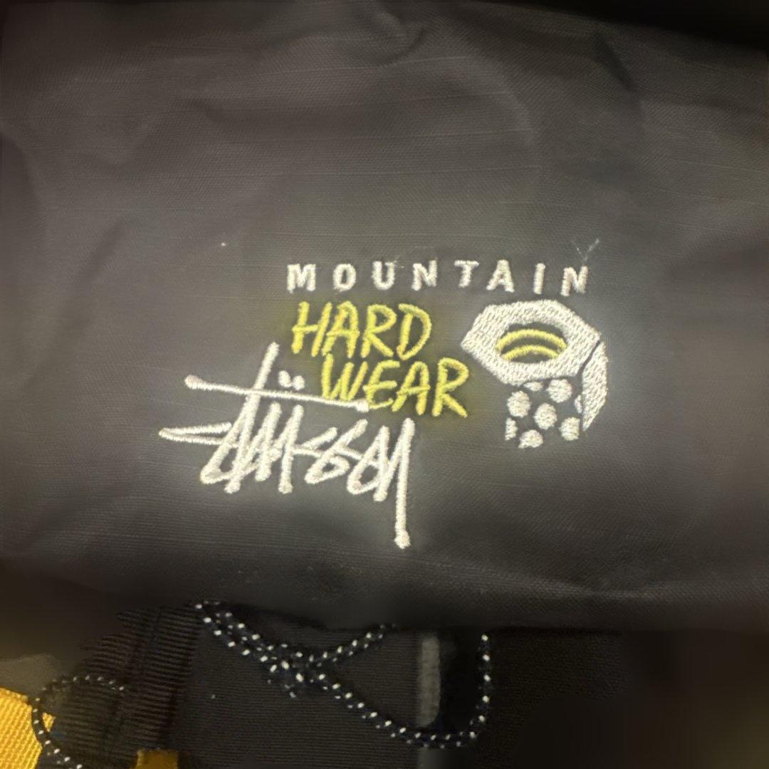 STÜSSY & MOUNTAIN HARDWEAR BACKPACK