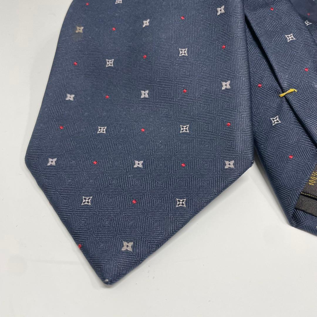 わ*ん様 LOUIS VUITTON ネクタイ　ネイビー