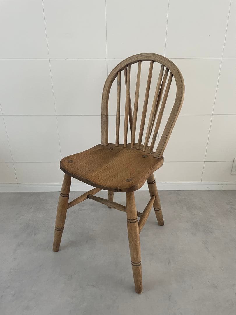 アンティークのダイニングチェア 剥離