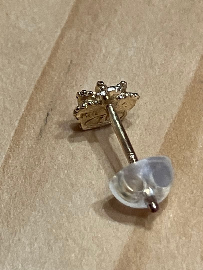 ジャスティンデイビス　王冠シングルピアス18金　ゴールド　18k