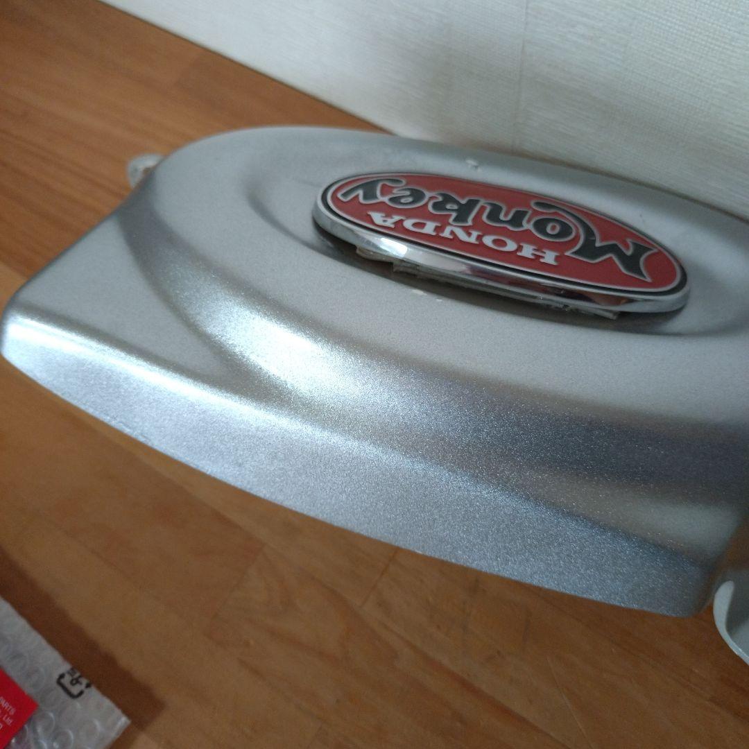 HONDA ホンダモンキータンク サイドカバー用エンブレム　ゴリラ　新品