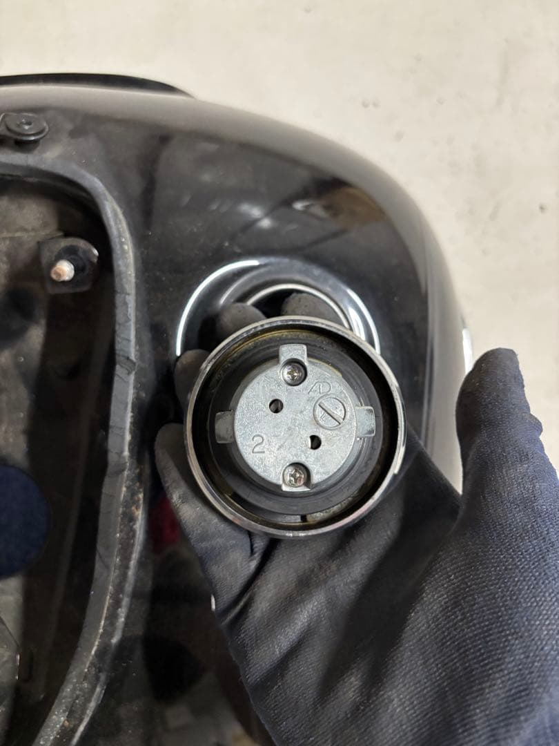 ドラッグスター1100 純正タンク