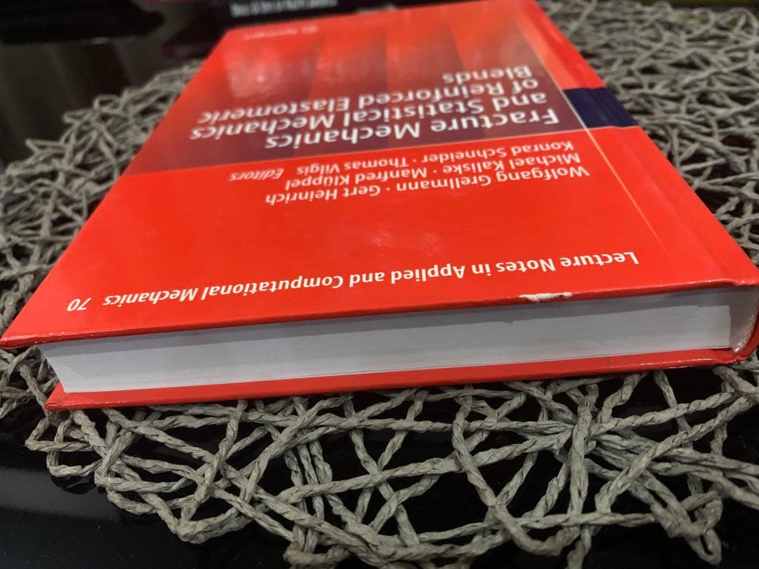 Fracture Mechanics and Statistical 洋書　レア