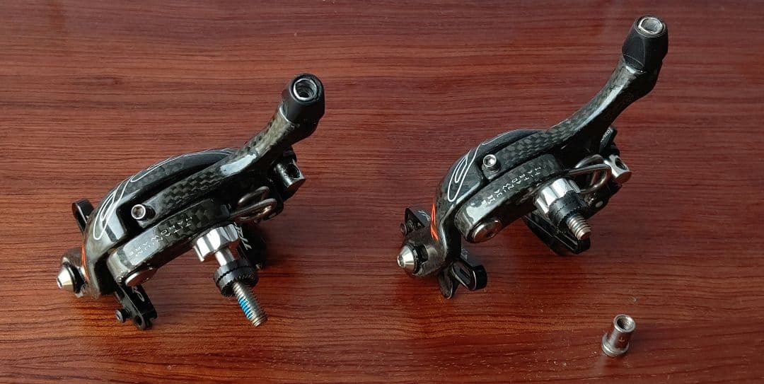 中古 TRP R950 SLカーボンキャリパーブレーキセット ブラック