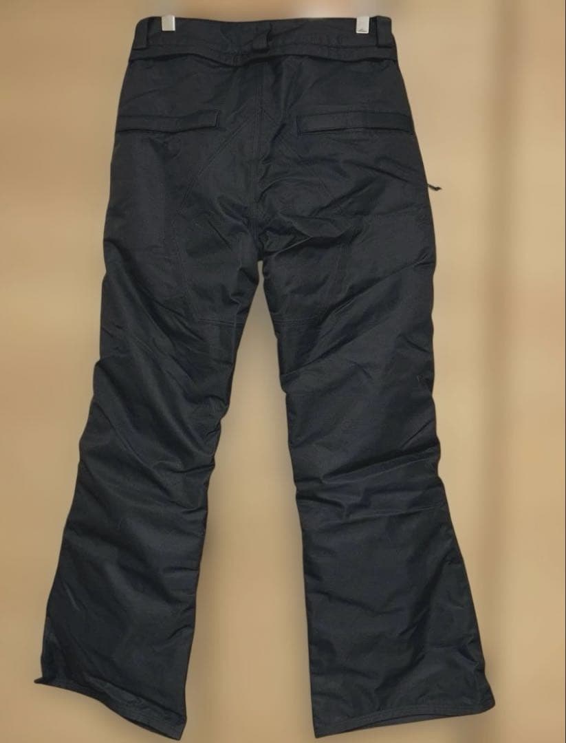 VOLCOM　キッズスノーボードウェア（160）