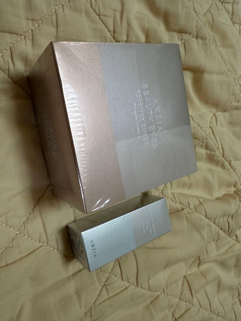 アクシージア　ビューティーアイズ　エッセンスシート　ルーティンケアクリーム