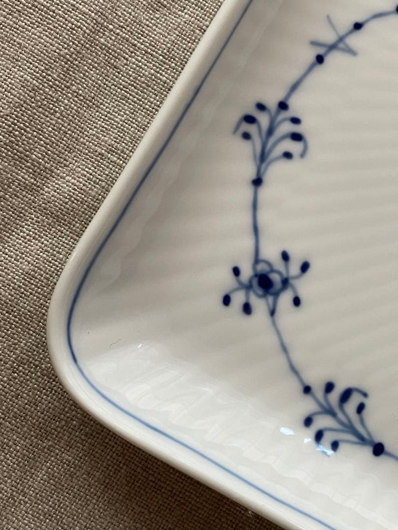 【新品】ロイヤルコペンハーゲン スクエアデイッシュ プレイン 20cm ２枚