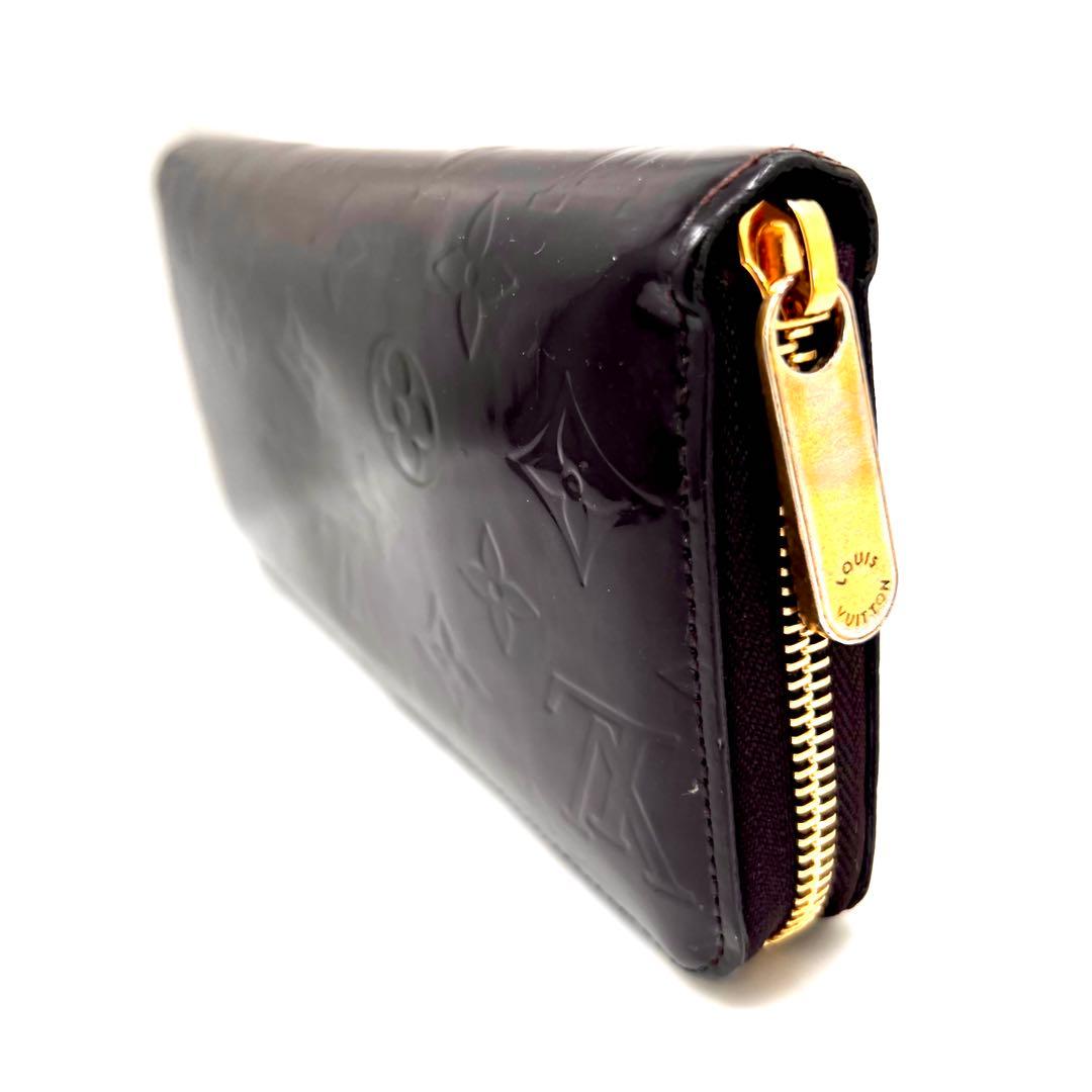 ルイヴィトン ヴェルニ アマラント ジッピーウォレット M93522 モノグラム