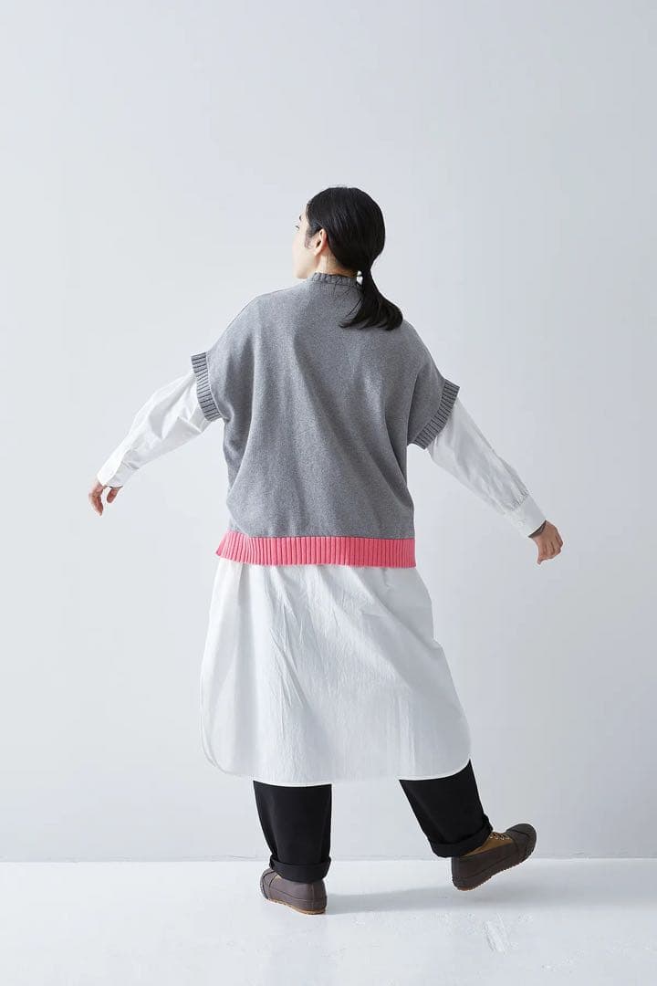 アトリエナルセ　ニットベスト　ネストローブ　fofofofa ホームスパン