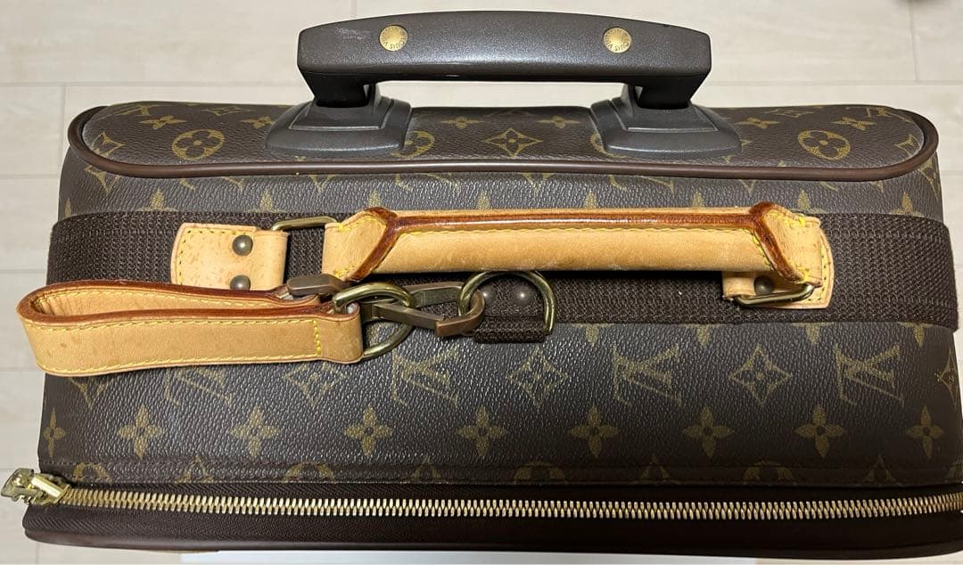 【佐々木】ルイヴィトン キャリーバッグ