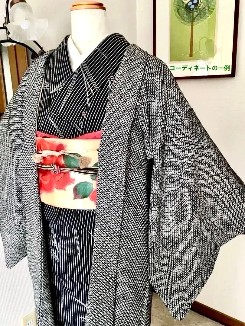 Antique Kimono 薔薇手描き 絵画的 圧倒的迫力 繻子正絹名古屋帯