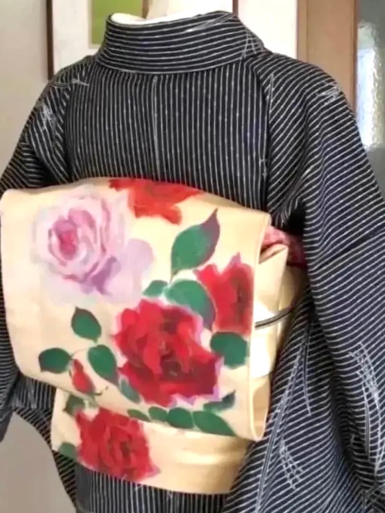 Antique Kimono 薔薇手描き 絵画的 圧倒的迫力 繻子正絹名古屋帯