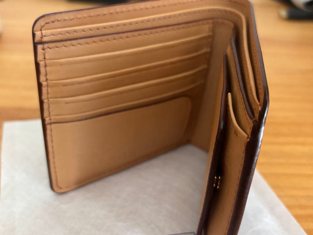 予約あり、大峡製鞄 ブライドル ダークブラウン 二つ折り財布 新品