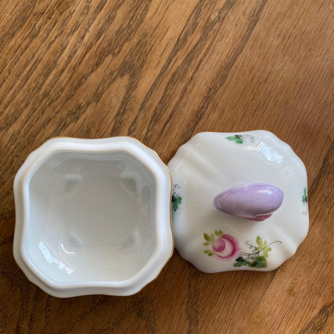 ヘレンド　ウィーンの薔薇　ボンボニエール象の小物入れ