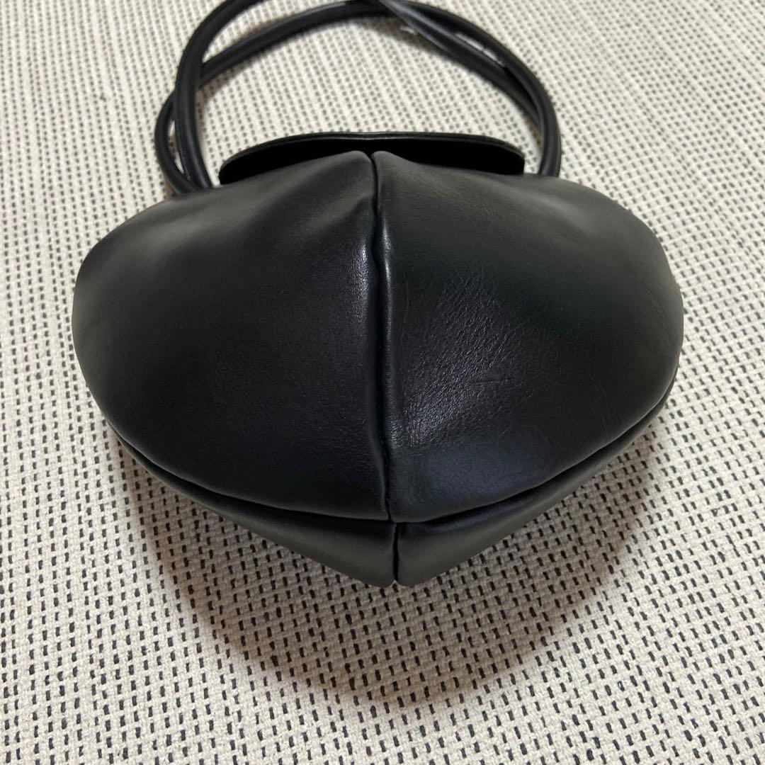 シビラ　本革　レザー　2way ショルダーバッグ　斜めがけ　ハンドバッグ　黒