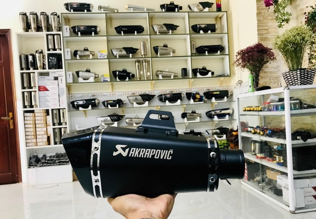 セール中　Zx25r/zx4r フルエキゾースト　ショート管　サイレンサー付き