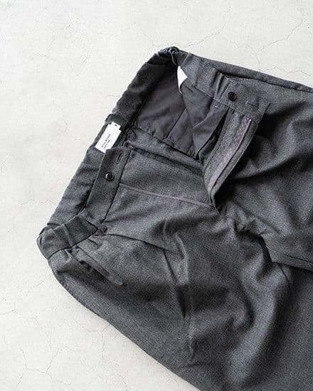 STILL BY HAND スティルバイハンド ウールナイロン4タックパンツ
