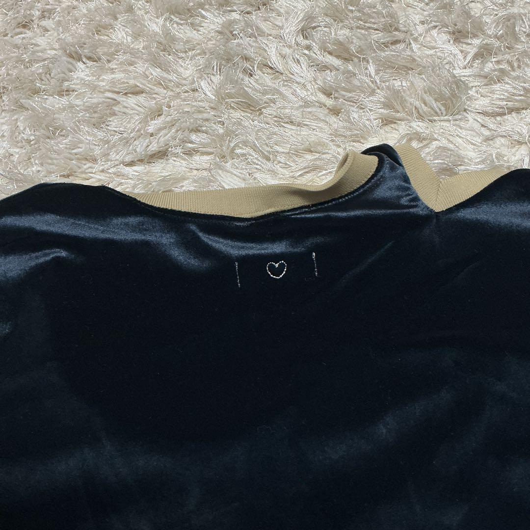 【即完売品】ベイシックス　トップス　ベロア