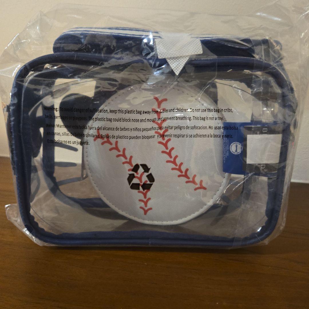 ドジャース×ハローキティコラボクロスボディバッグ　8/5限定非売品