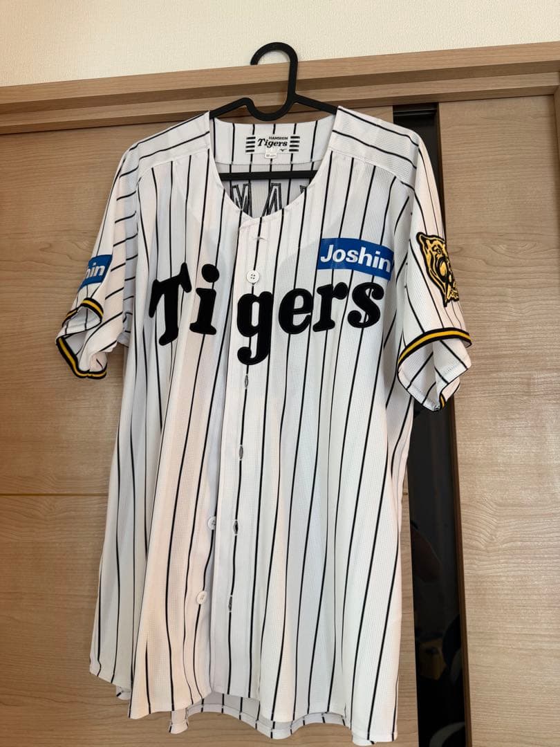 祝 優勝！　阪神タイガース 90周年ユニフォーム 近本M
