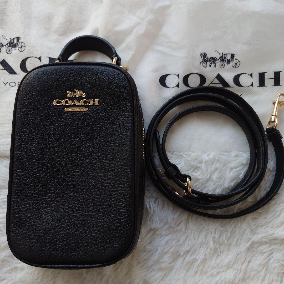 ✨COACH ✨ブラックレザースマホショルダーバックツーウェイ　新品未使用‼️