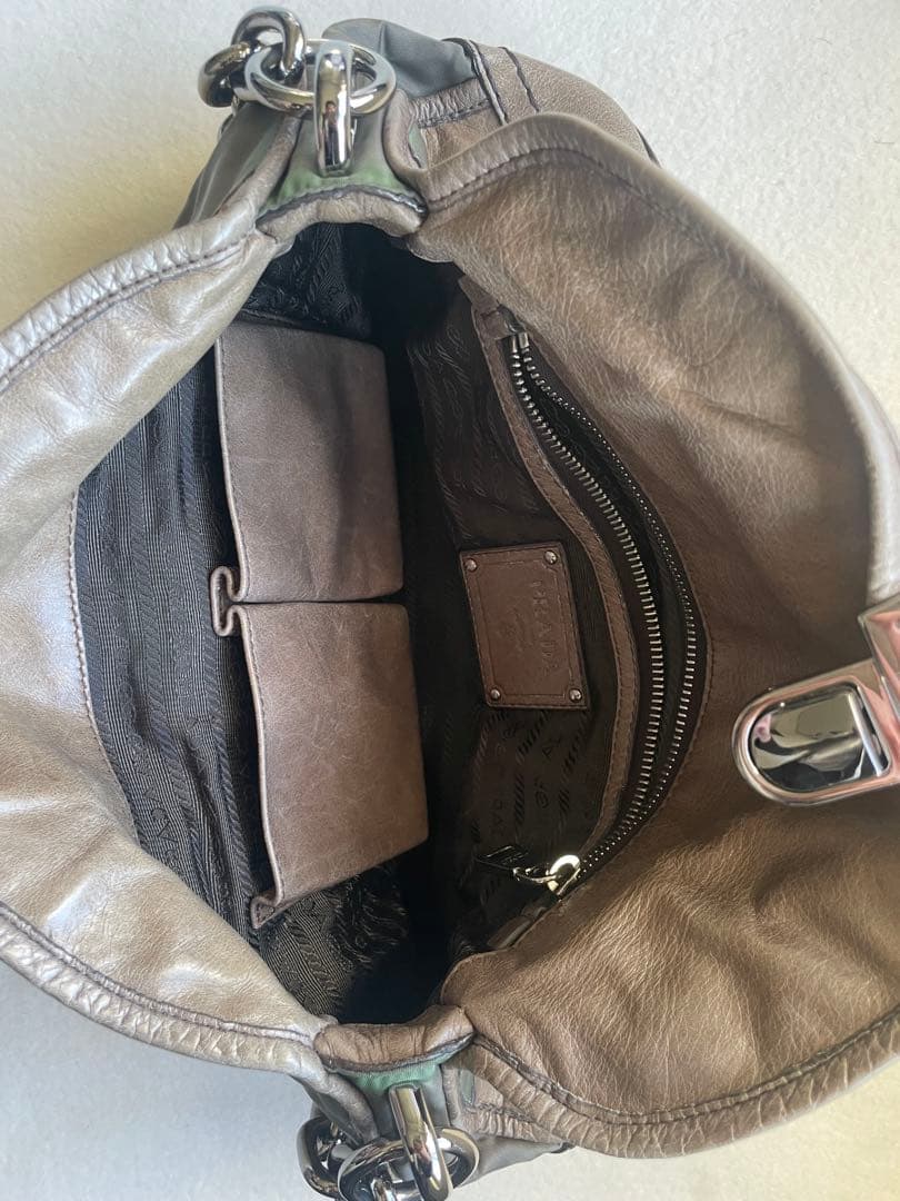 バッグ 00s prada archive leather bag y2k