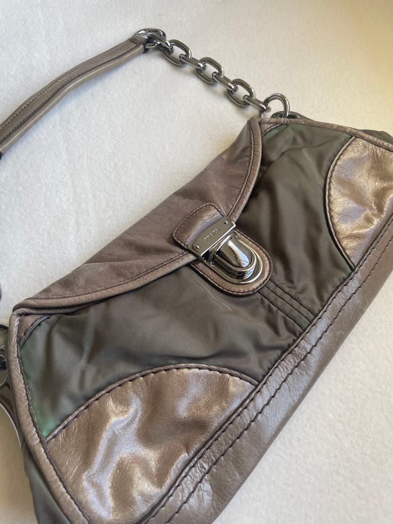 バッグ 00s prada archive leather bag y2k