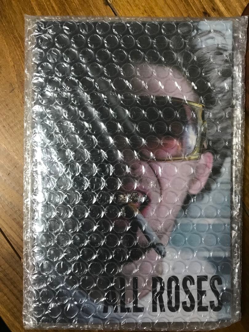 アート・デザイン・音楽 All Roses / Cheryl Dunn