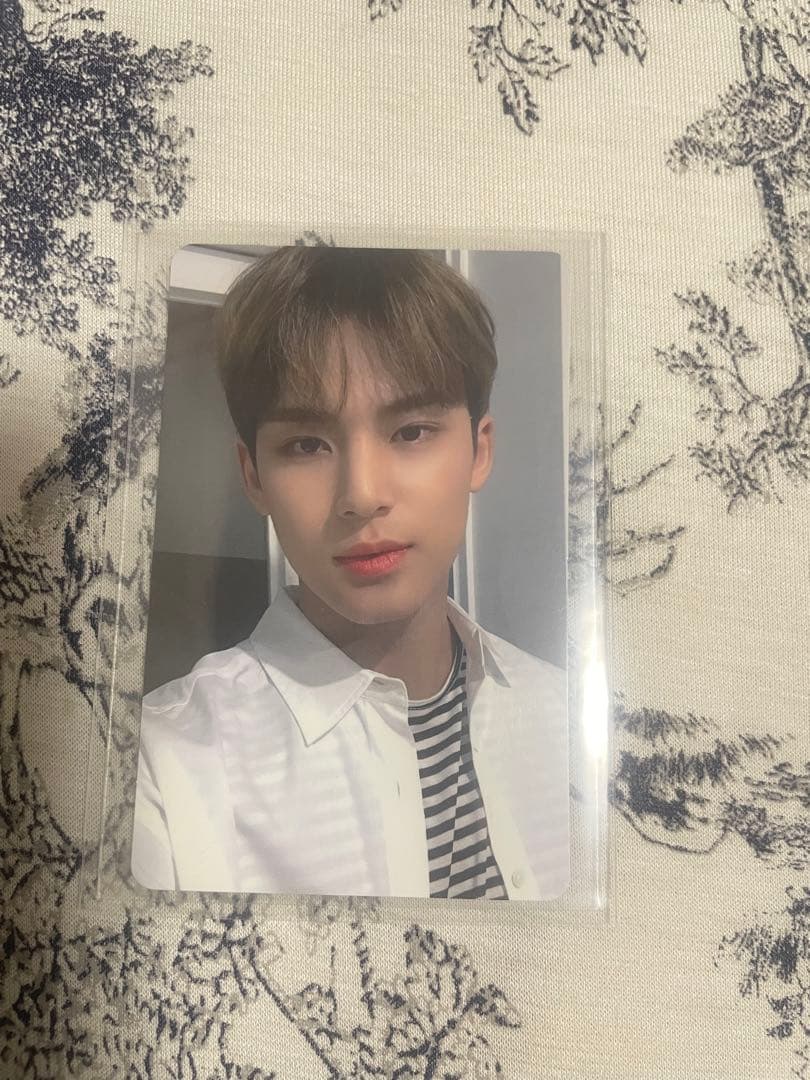 【無限回収卒】SEVENTEEN ミンギュ Happy Ending トレカ