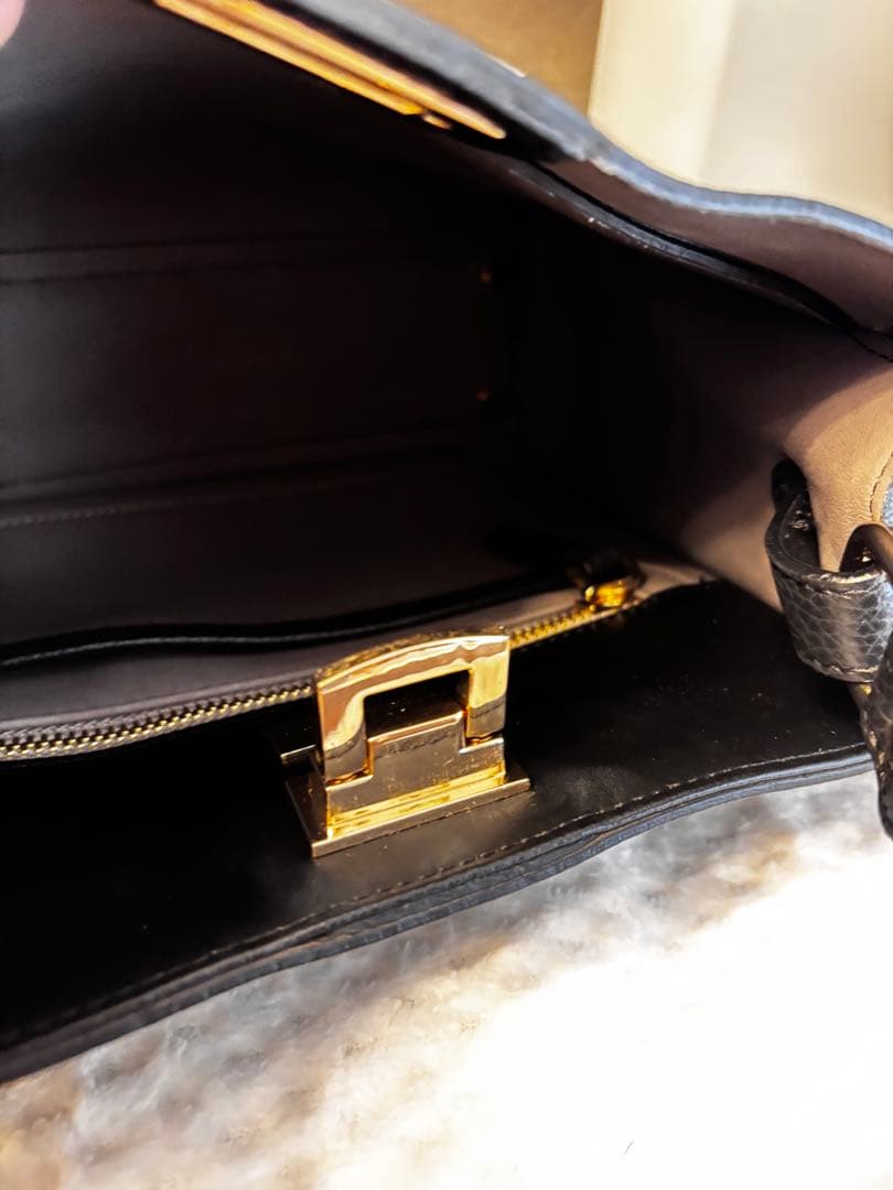 GIANNI NOTARO(ジャンニ ノターロ) キャロルジェイ　ハンドバッグ