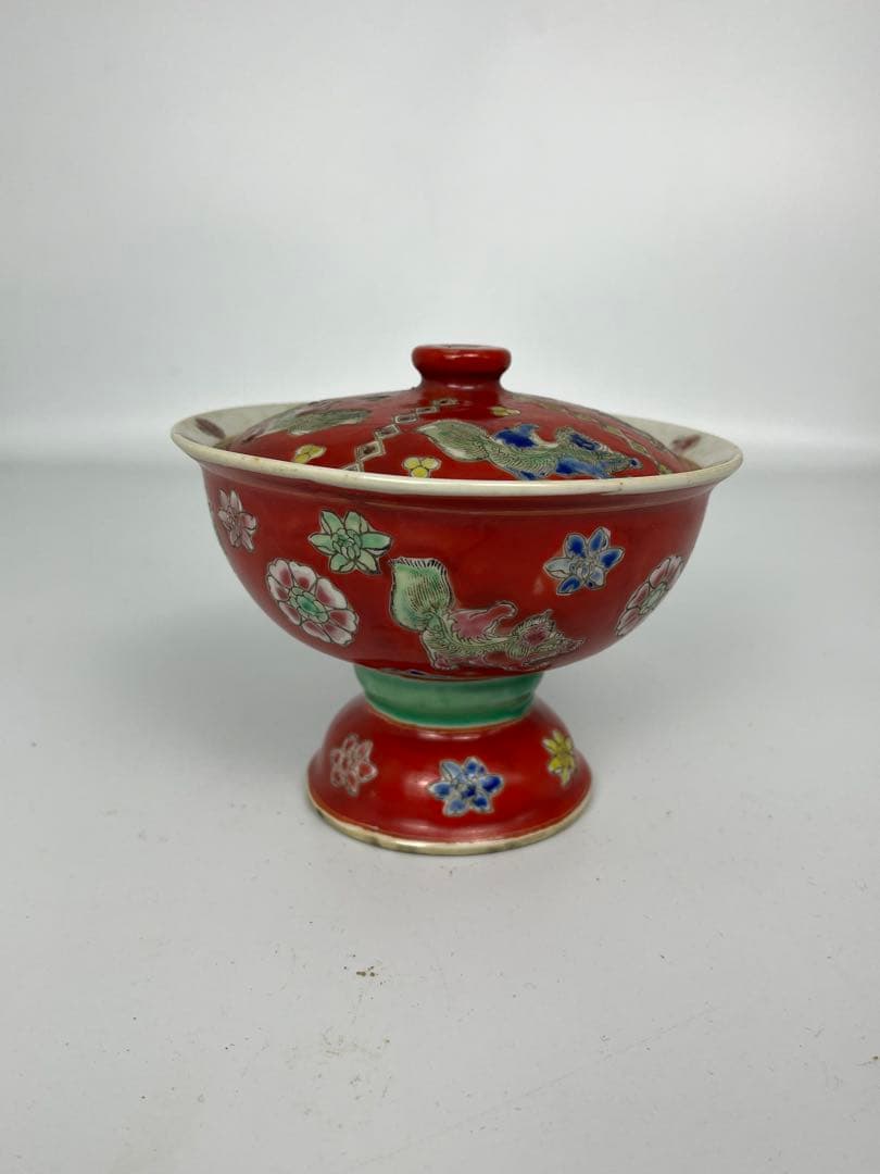 中国美術清時代古い色絵蓋物アンティーク