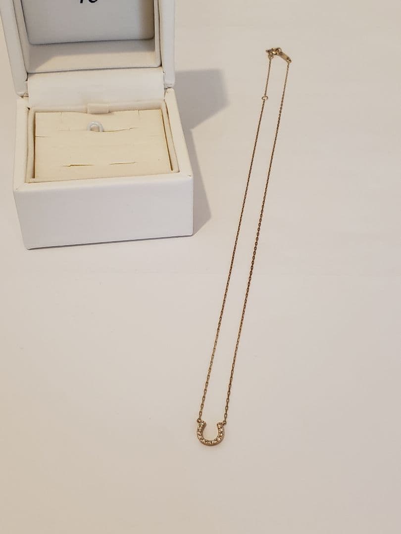 4℃ / 馬蹄モチーフ K10イエローゴールド ネックレス