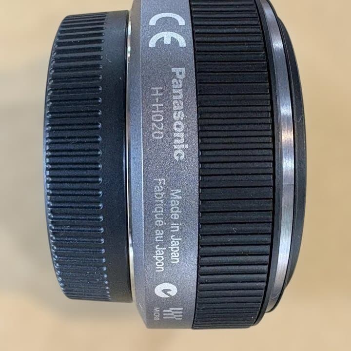 パナソニック LUMIX G VARIO 20mm/F1.7 単焦点レンズ