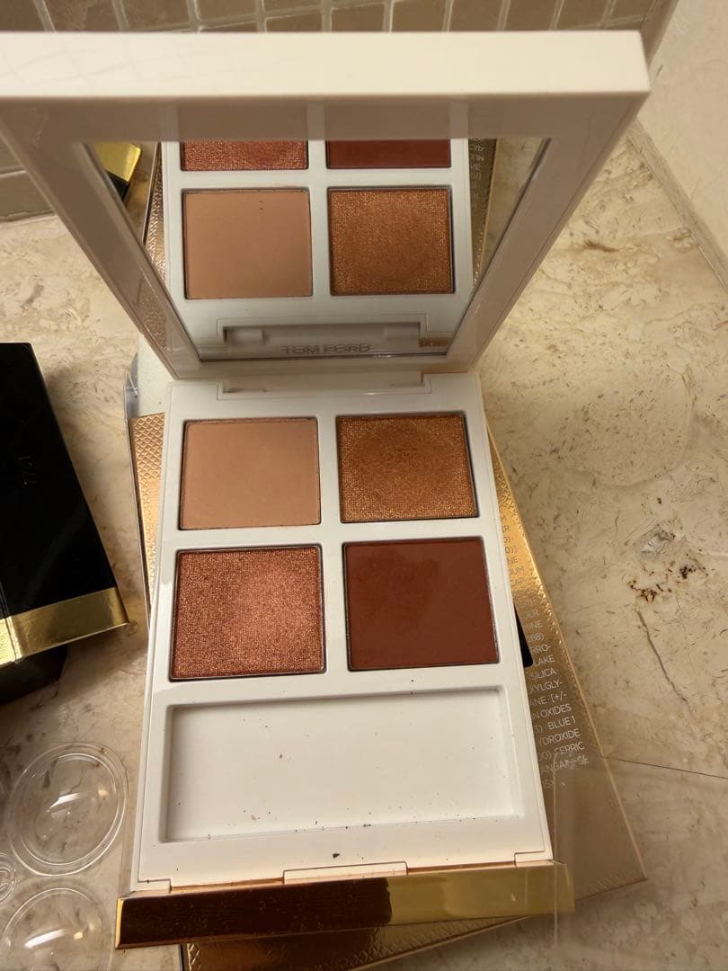 ほぼ未使用！Chanel / Tom Ford アイシャドウセット