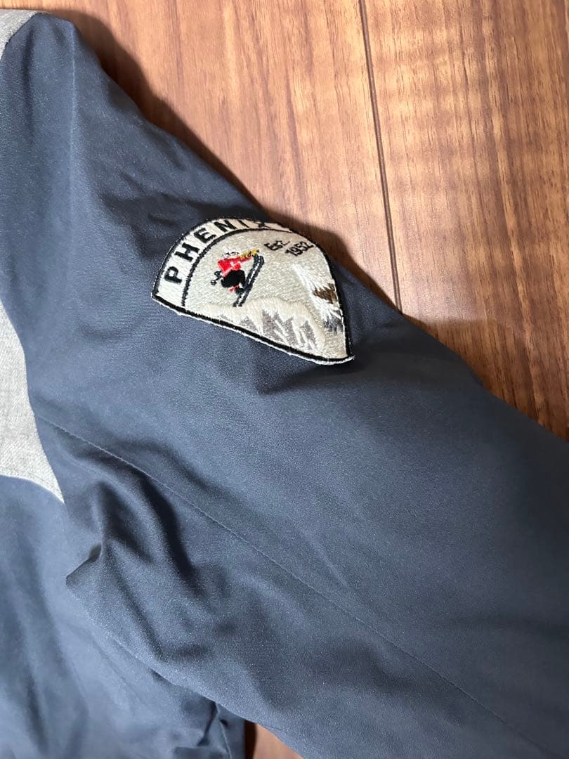 新品PHENIX フェニックス　レディース スキーウェア　スノーボードウェア　S