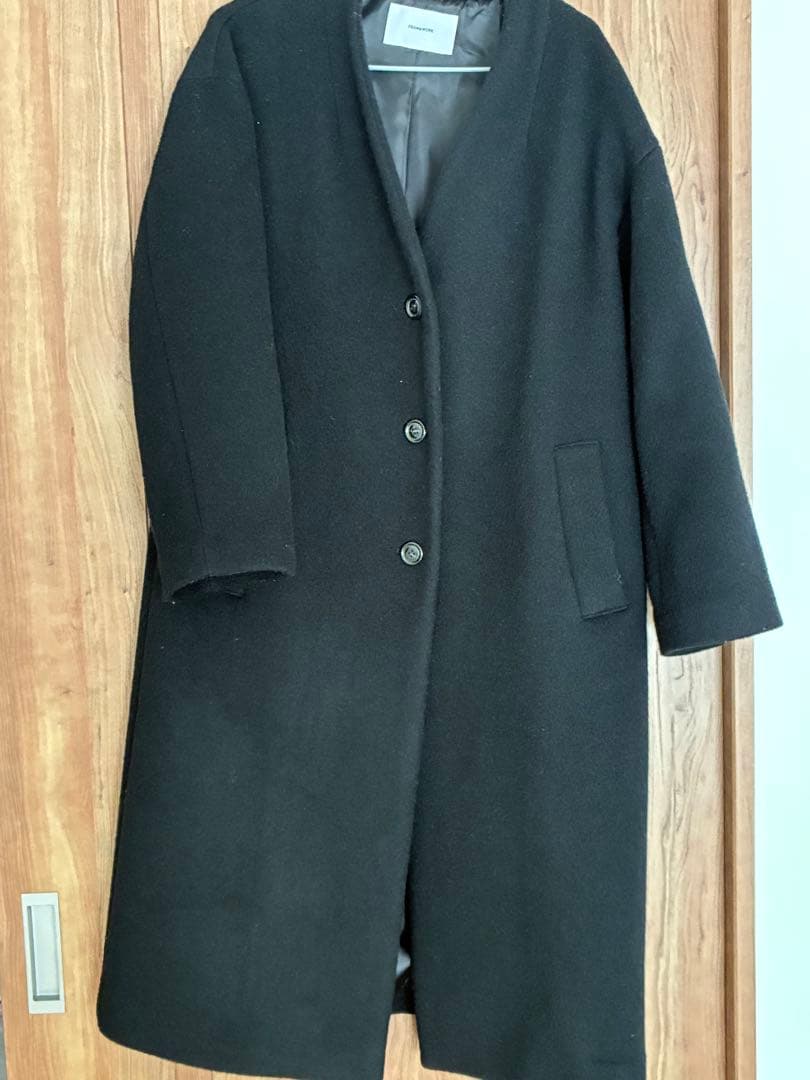 ブラック ノーカラーロングジャケット