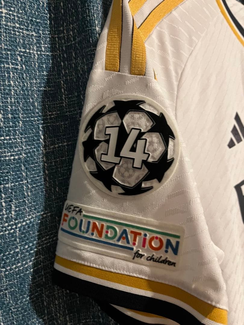 レアル・マドリード 2023/24 オーセンティック　 新品未使用　背番号無し