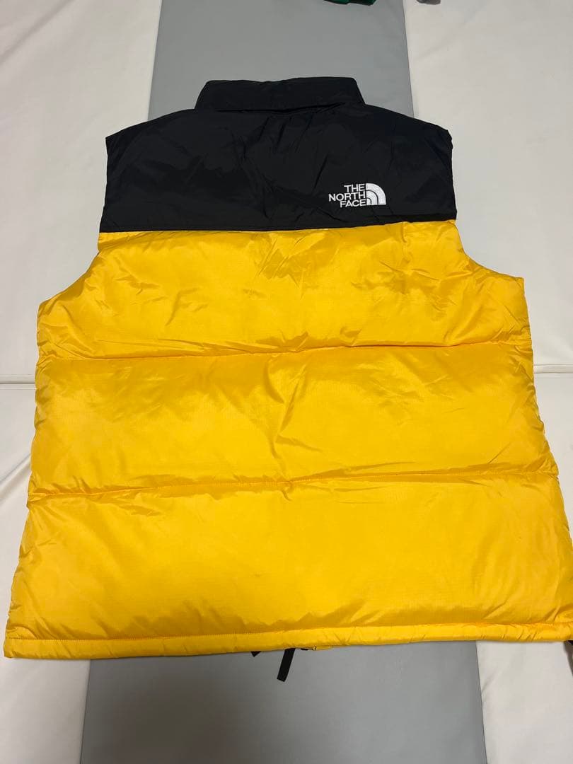 ノースフェイス　ダウンベスト　イエロー　XL