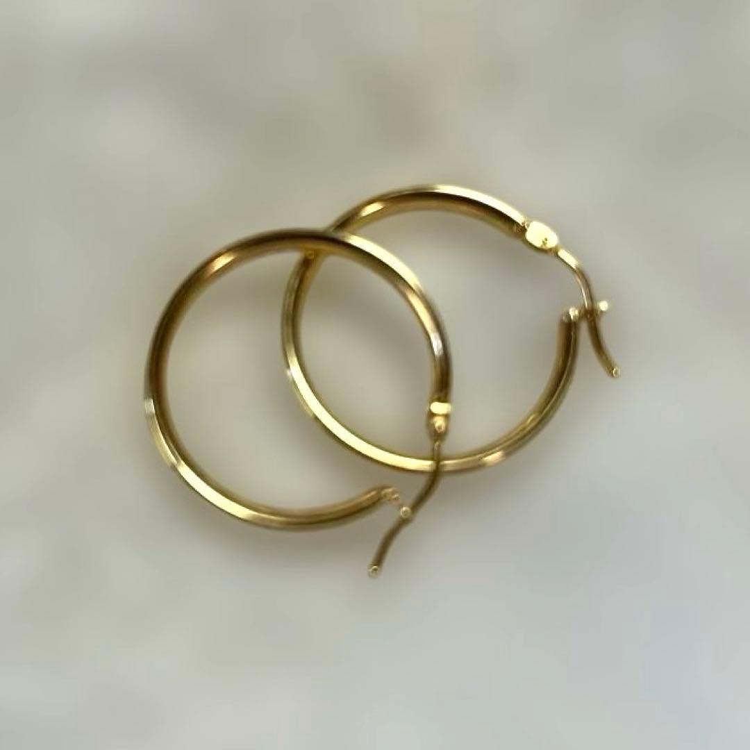 ☆不動の人気ピアス☆美品☆K10YG☆フープピアス☆